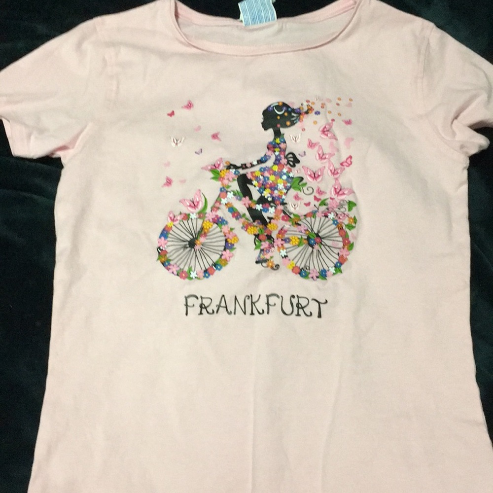 A pink T-shirt